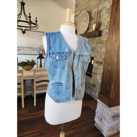 Vintage St Johns Bay Denim Vest Medium Blue Sleeveless Jean Button Up - Picture 1 of 10
